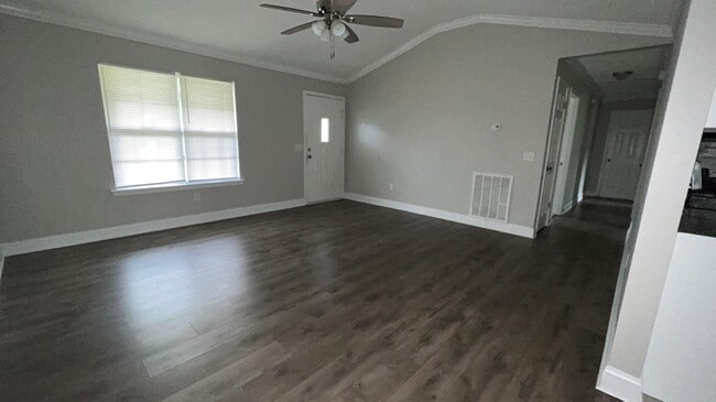 Building Photo - 1019 Barley Dr