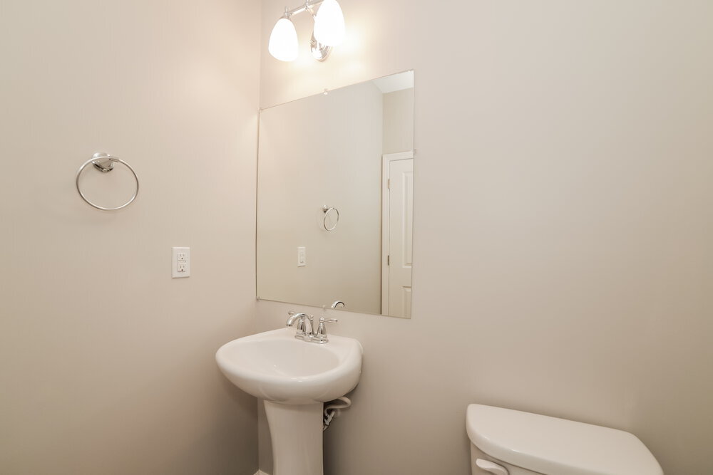 Building Photo - 9351 Opal Dr
