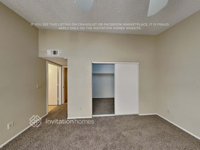 Building Photo - 5427 N 74th Ave
