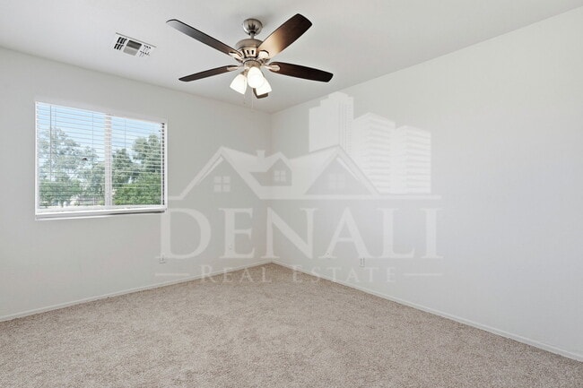 Building Photo - 8510 W Luken Way