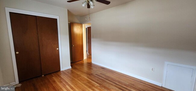 Building Photo - 22 Orchard Hills Dr
