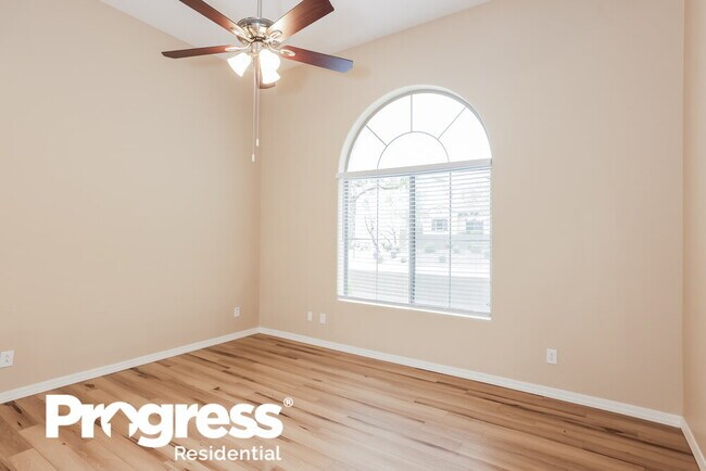 Building Photo - 3706 W Mccauley Ct