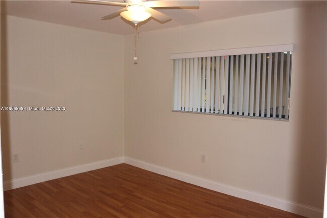 Building Photo - 8005 SW 107th Ave