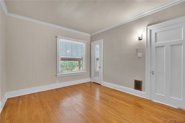 Building Photo - 610 Ashland Ave