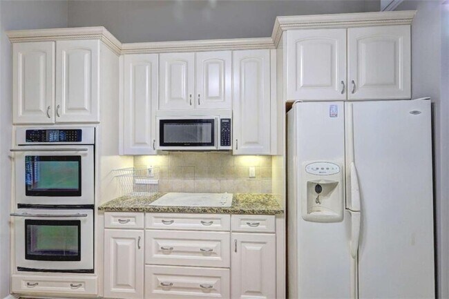 Building Photo - 490 Grand Teton Cir