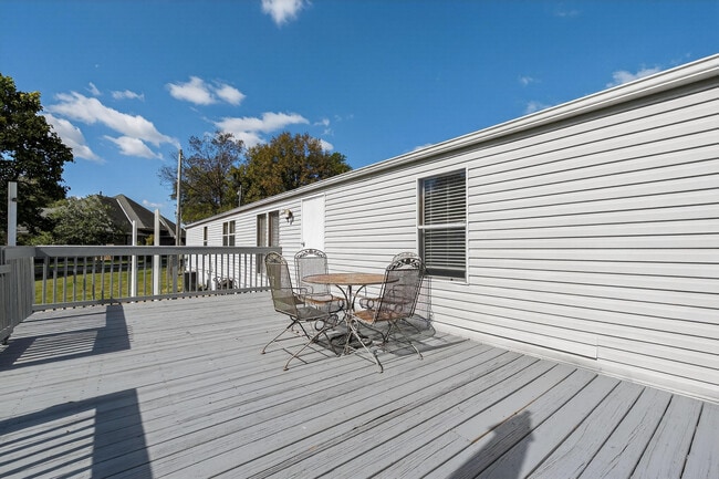 Building Photo - 9166 Porter Rd