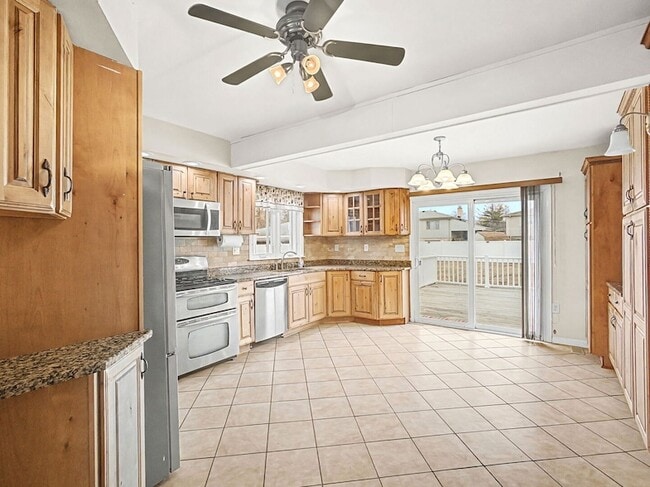 Building Photo - 8621 Natchez Ave