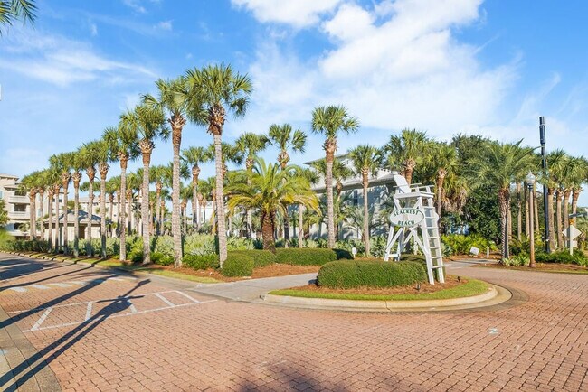 Building Photo - 110 E Blue Crab Loop