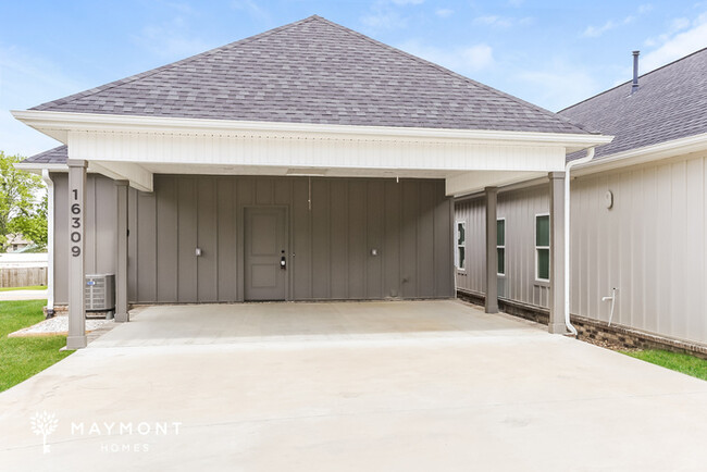 Building Photo - 16309 Taylor Loop Rd