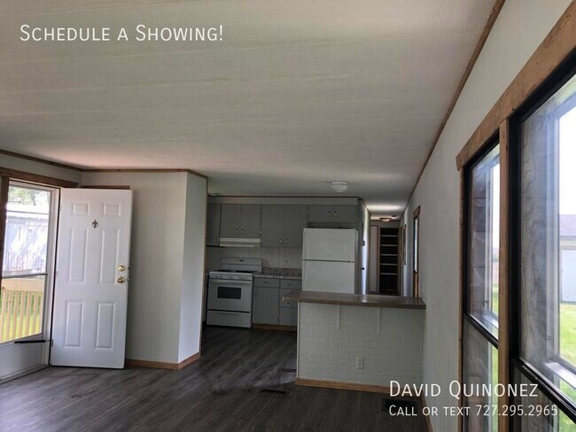 Building Photo - 113 Dayflower Cir