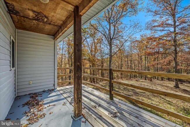 Building Photo - 438 Gloyd Ln