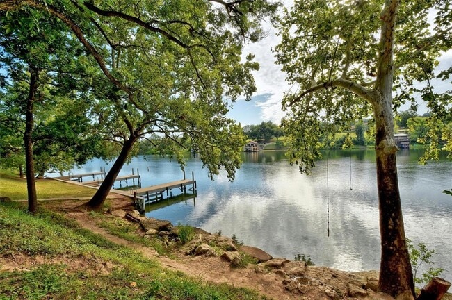 Building Photo - 14808 Foy Dr