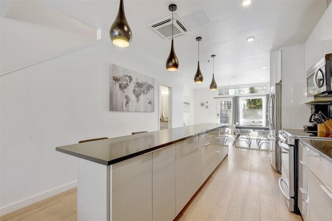 Building Photo - 1701 MLK Jr Blvd