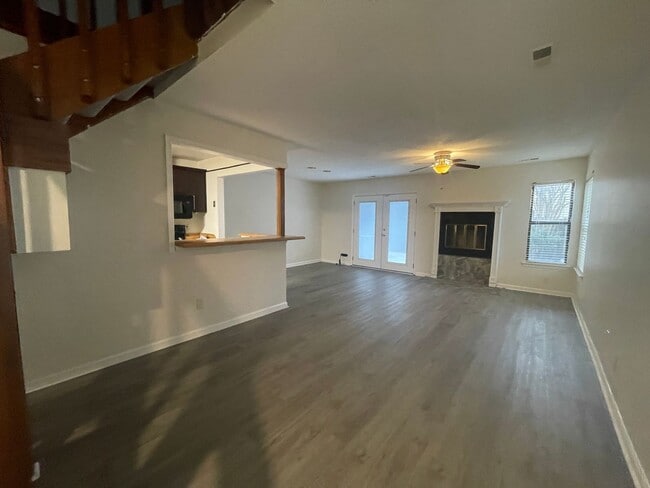 Building Photo - Kempsville Lake