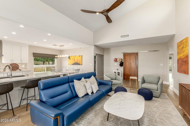 Building Photo - 5137 N 79th Pl