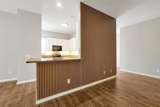 Building Photo - 7521 Bay Prt Rd