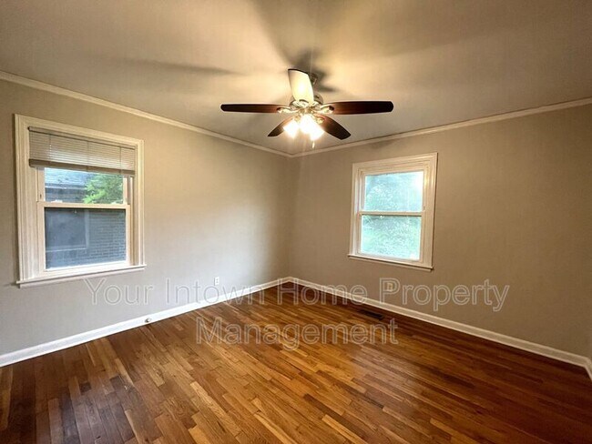 Building Photo - 430 Lynnhaven Dr SW