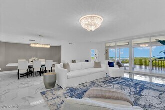 Building Photo - 435 Dockside Dr