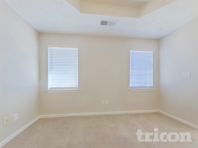 Building Photo - 100 Doves Nest