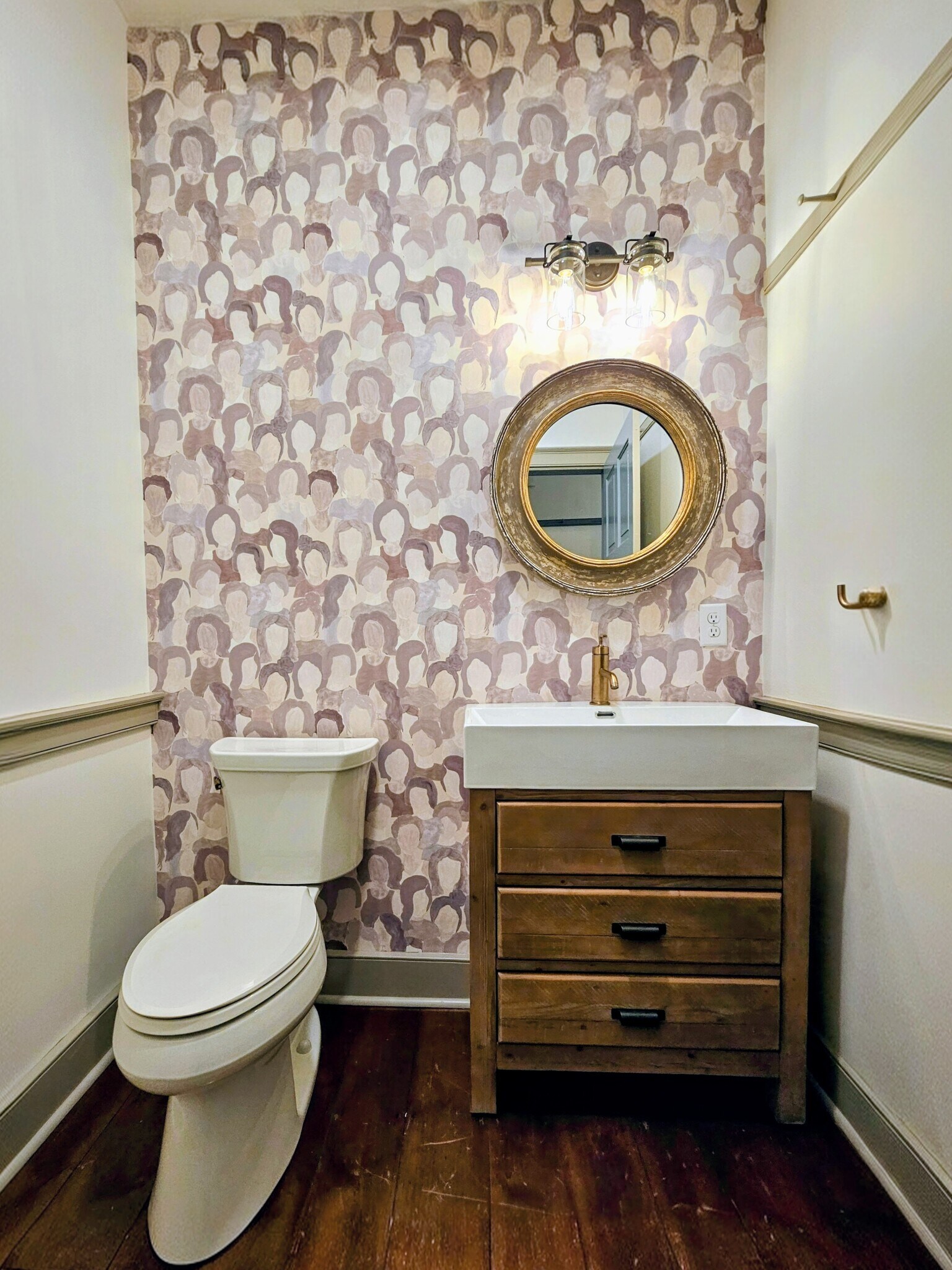 Building Photo - 105 S Windy Mansion Rd