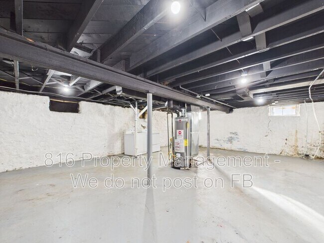 Building Photo - 1603 E 82nd St