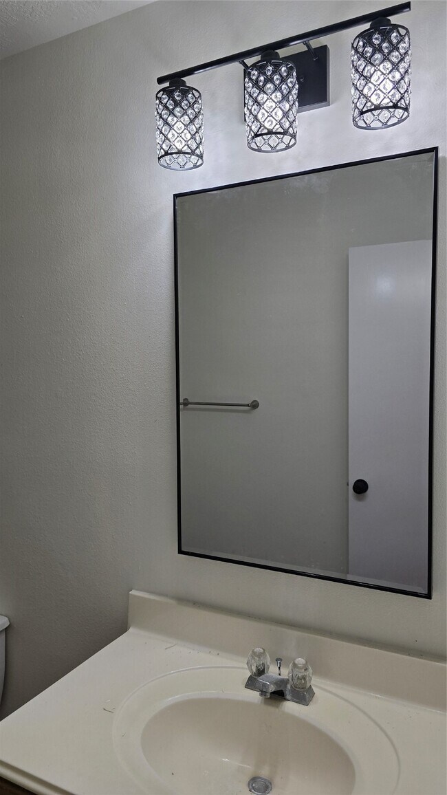 Building Photo - 9707 Farrell Dr