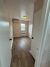 Building Photo - 153-32-153-77 77th Ave