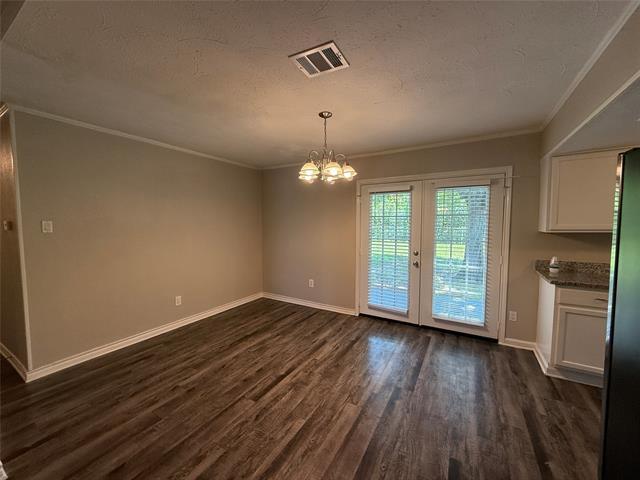 Building Photo - 14108 Spring Oak Dr