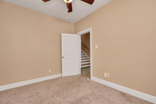 Building Photo - 2918 Leeland St