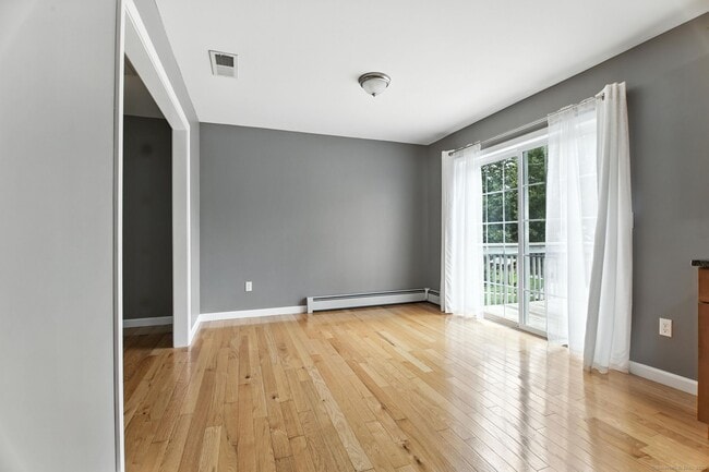 Building Photo - 221 Griffin Rd