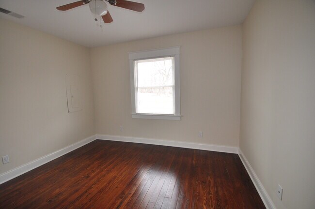 Building Photo - Pre-Leasing Now for the Fall Semester 2026