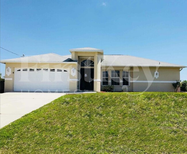 Building Photo - 1016 SW 37th Terrace