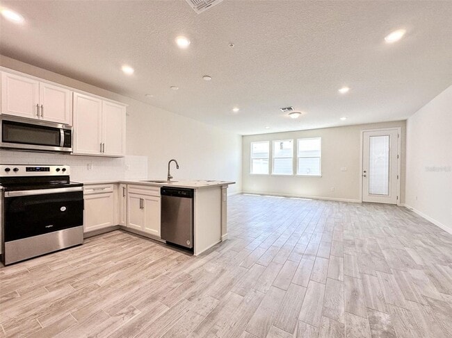 Building Photo - 14298 Sapelo Beach Dr