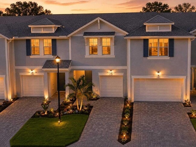Building Photo - 492 Salisbury Cir