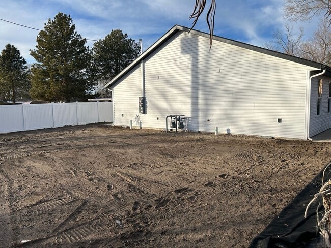 Building Photo - Brand-New 4 Bed, 2 Bath Duplex for Rent in Jerome!