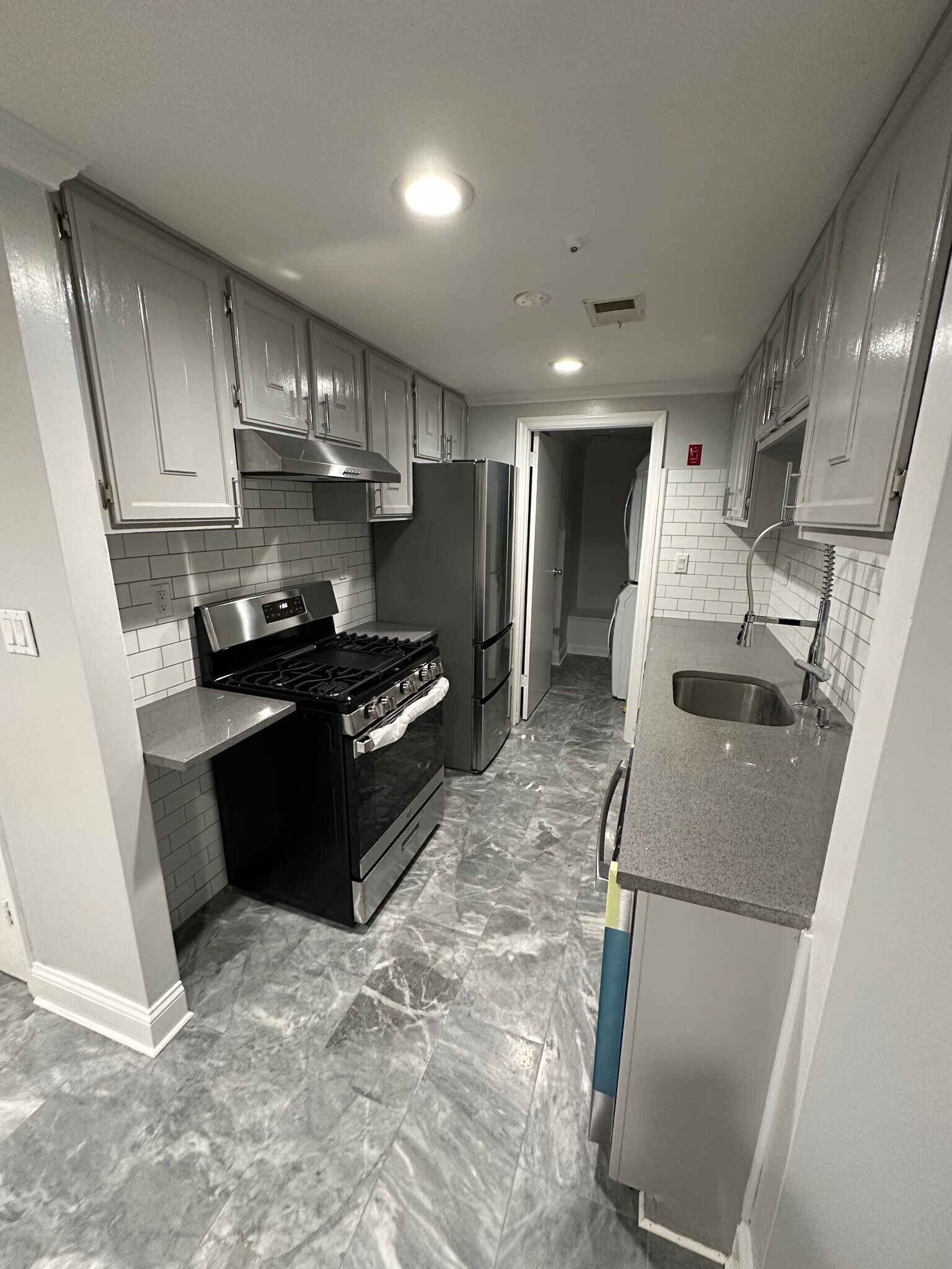 Building Photo - 287 Sagamore Hills Dr