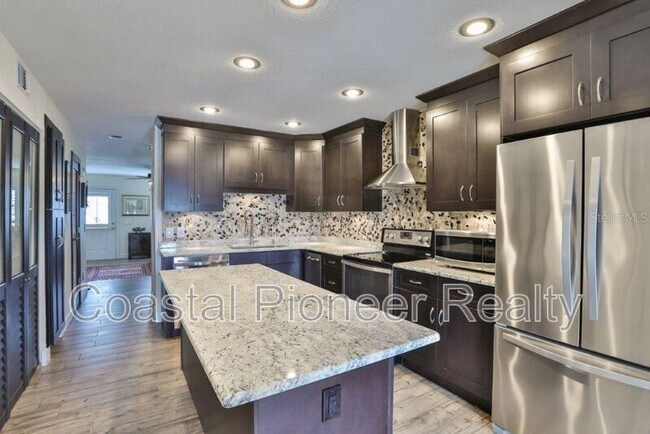 Building Photo - 3355 W Wyoming Cir