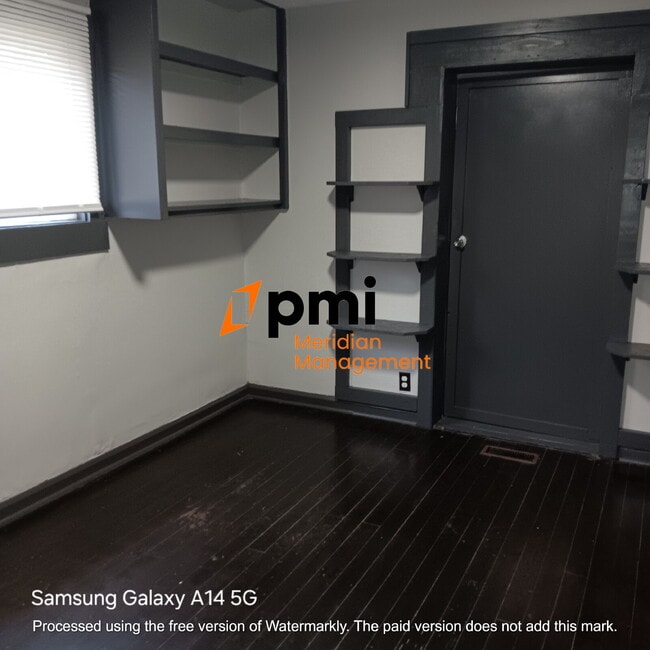 Building Photo - 1619 S Randolph St