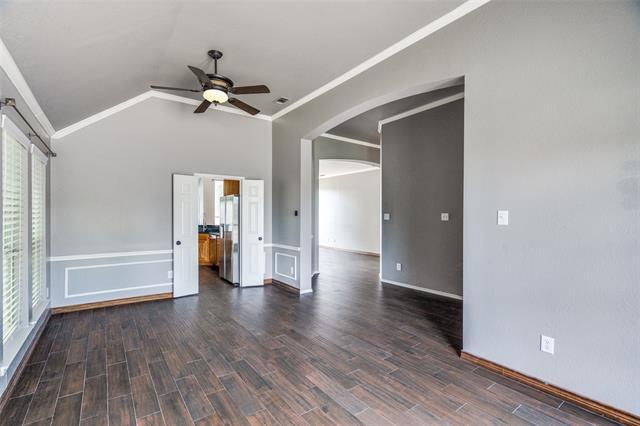 Building Photo - 5012 Springflower Dr
