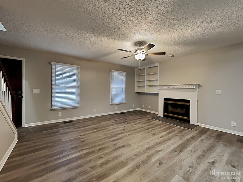 Building Photo - 730 Brushy Ridge Dr