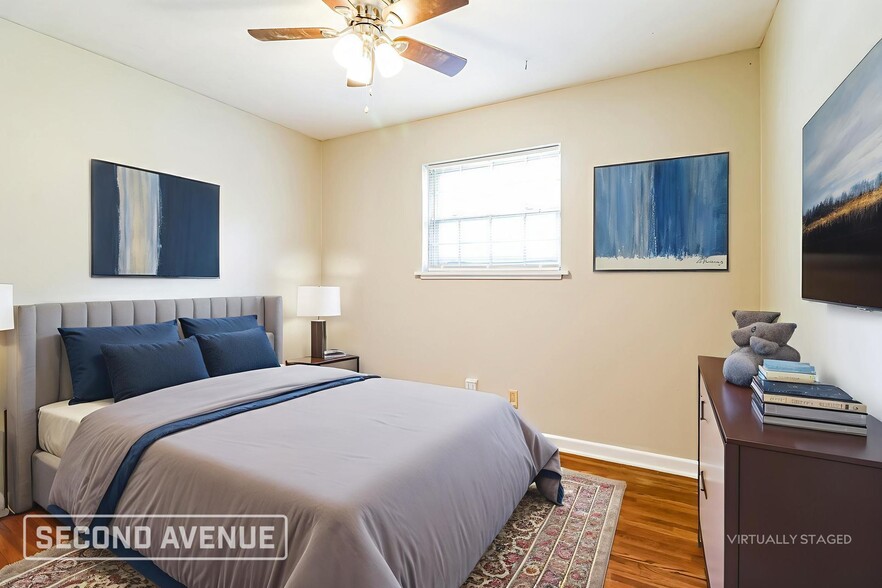 Building Photo - 8110 Alvin Ln