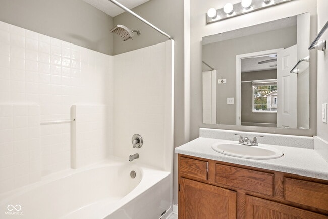 Building Photo - 9989 Worthington Blvd