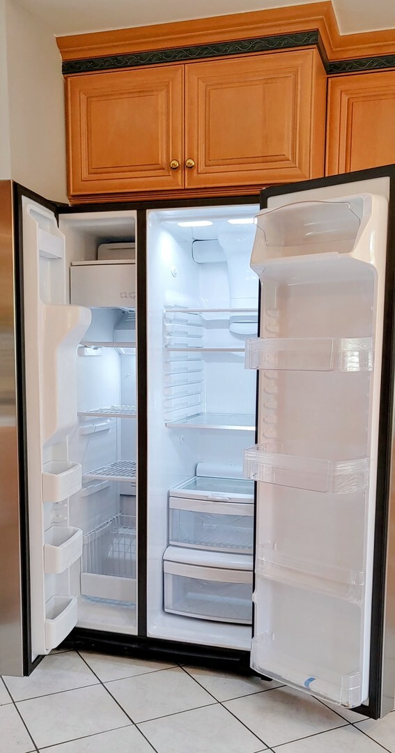 Building Photo - 1970 Dogwood Dr