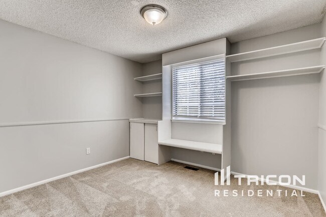 Building Photo - 4170 S Biscay Cir