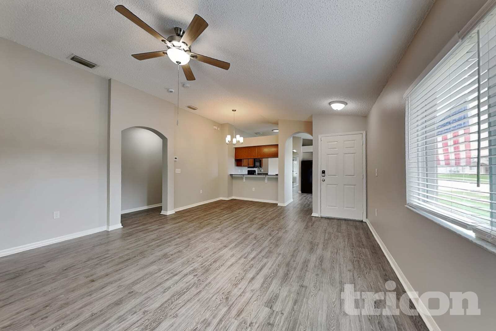 Building Photo - 11759 Lynmoor Dr