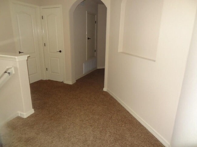 Building Photo - 14451 Coyote Trail Dr
