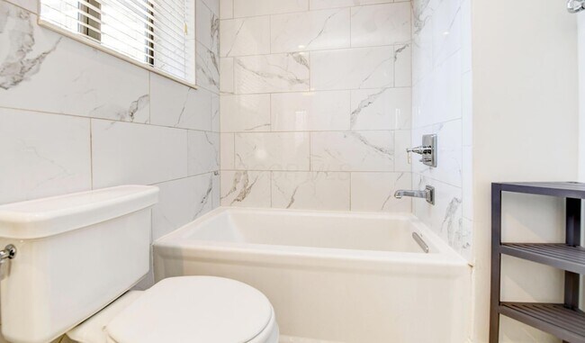 Building Photo - 65 S 5th St