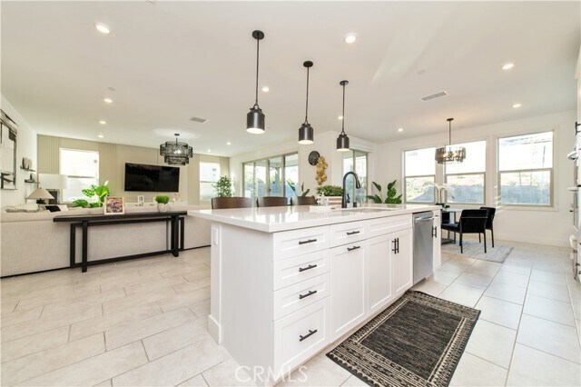 Building Photo - 295 Autumn Wy