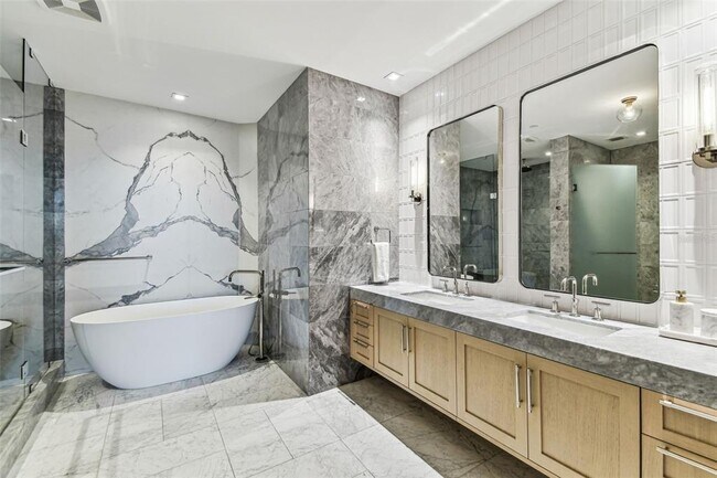 Building Photo - 3101 Bayshore Blvd