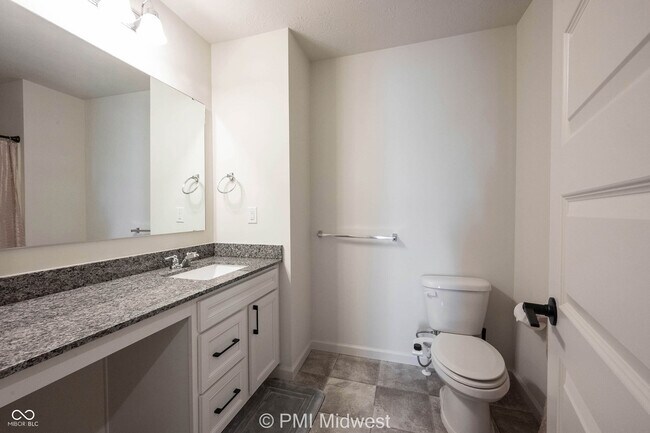 Building Photo - 6809 Blackwater Ln
